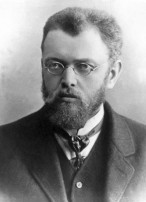 Валентин Феликсович Войно-Ясенецкий, около 1910 года. Валентин Феликсович Войно-Ясенецкий, около 1910 года.