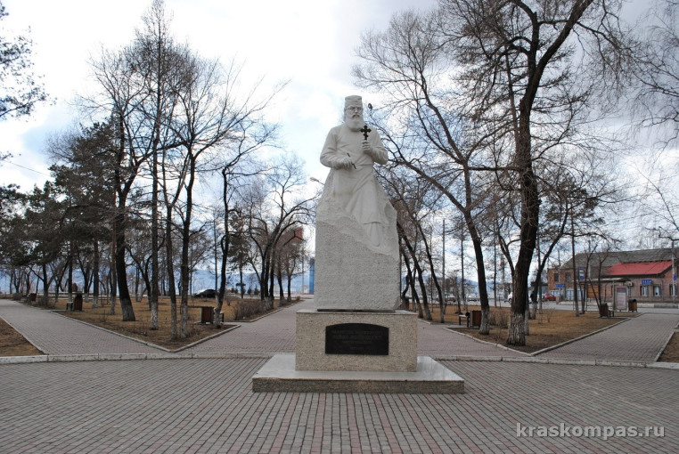 Второй памятник Валентину Феликсовичу Войно-Ясенецкому в Красноярске Второй памятник Валентину Феликсовичу Войно-Ясенецкому в Красноярске.